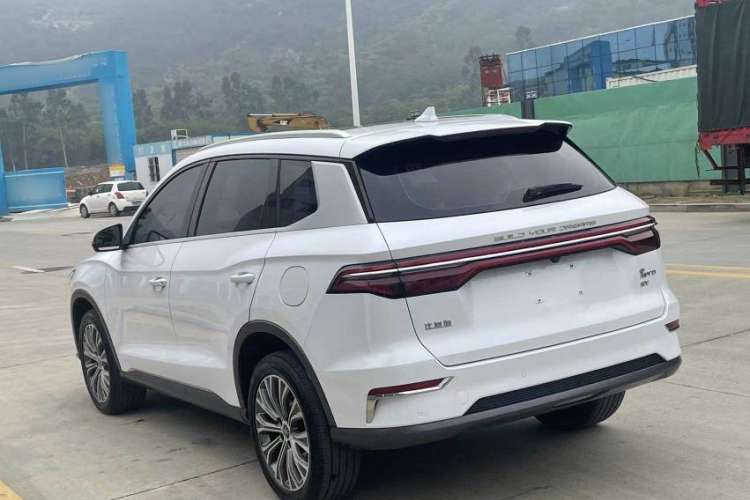 Used BYD Song Pro New Energy 2019 EV High-Power Luxury Model Exterior 3