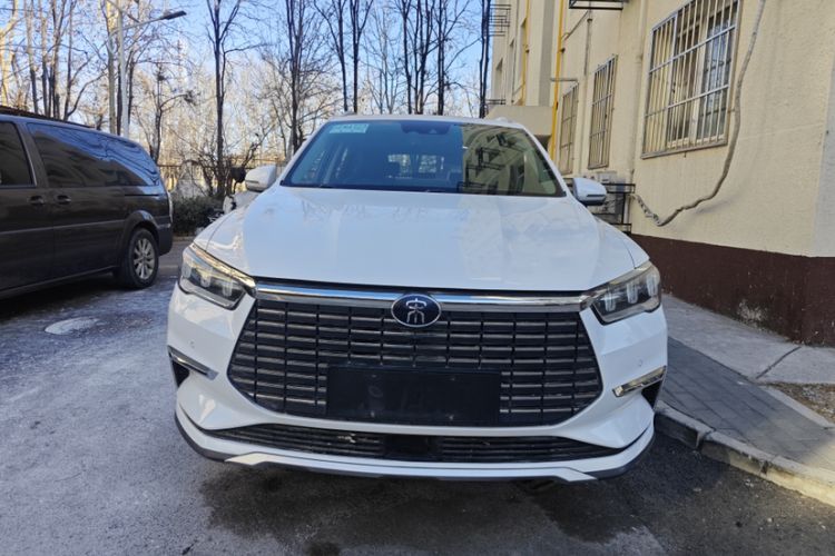 Used BYD Song Pro New Energy 2019 EV High-Power Long-Range Flagship Model Exterior 4