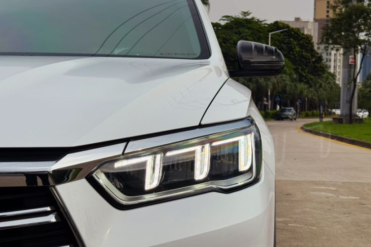 Used BYD Song Pro New Energy 2019 DM 1.5T Four-Wheel Drive High-Energy Version Exterior 6