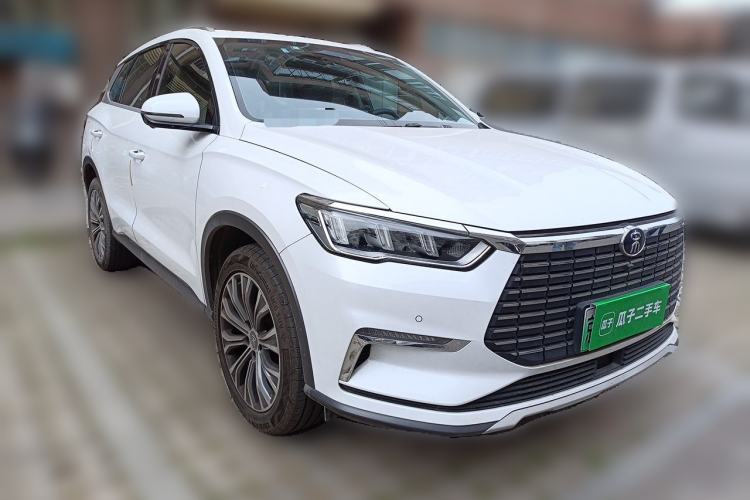 Used BYD Song Pro New Energy 2019 EV High-Power Long-Range Flagship Model Front Right 45 Deg