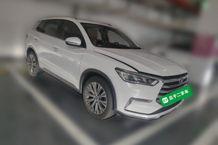Used BYD Song Pro New Energy 2019 DM 1.5T Four-Wheel Drive Performance Edition Deluxe Model Front Right 45 Deg