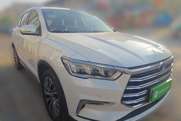 Used BYD Song Pro New Energy 2019 DM 1.5T Four-Wheel Drive Performance Edition Flagship Model Front Right 45 Deg