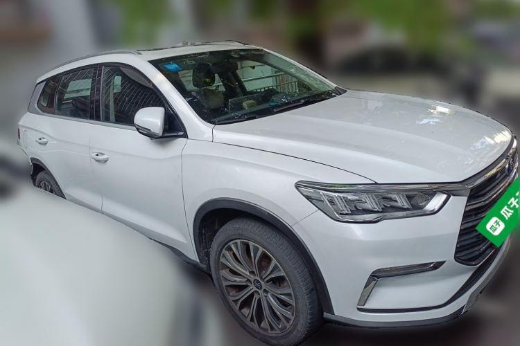 Used BYD Song Pro New Energy 2019 DM 1.5T Four-Wheel Drive Performance Edition Deluxe Model Front Right 45 Deg