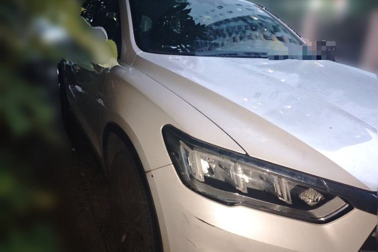 Used BYD Song Pro New Energy 2019 DM 1.5T Four-Wheel Drive Performance Edition Flagship Model Front Right 45 Deg