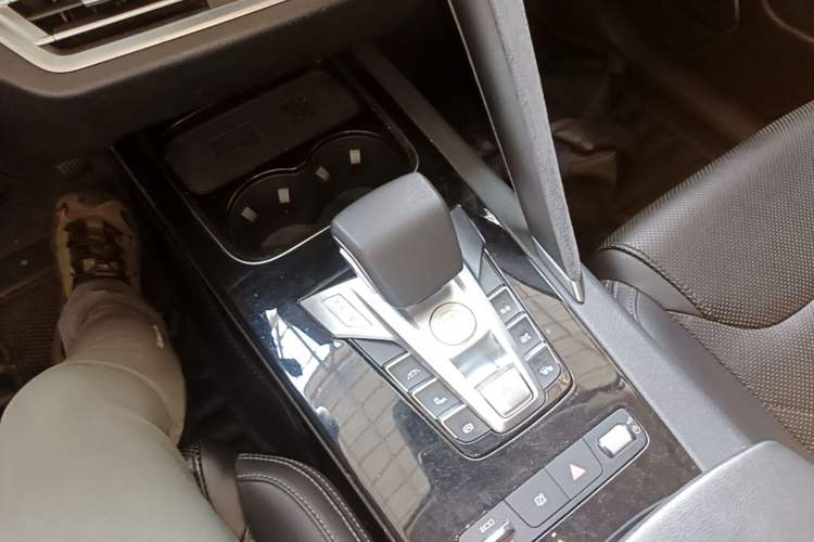 Used BYD Song Pro New Energy 2019 EV High-Power Long-Range Flagship Model Gear Lever