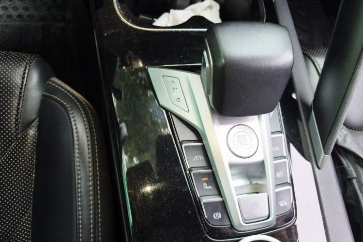 Used BYD Song Pro New Energy 2019 EV High-Power Long-Range Flagship Model Gear Lever