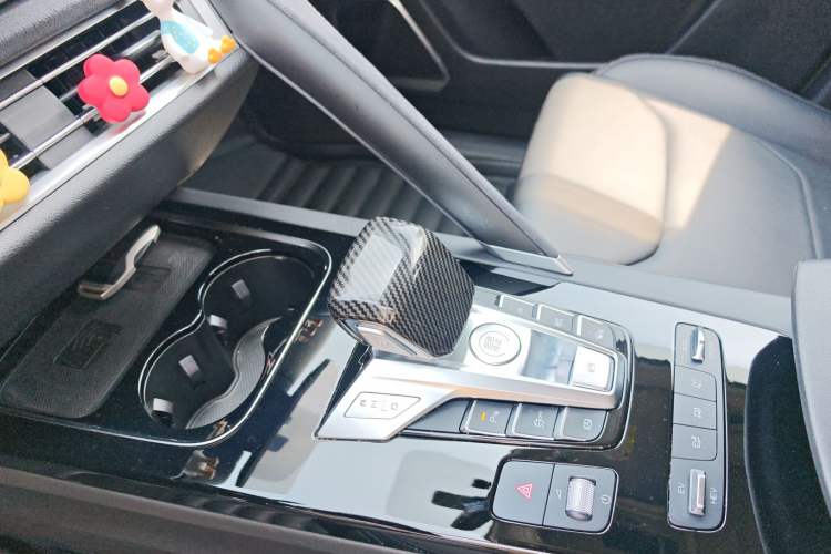 Used BYD Song Pro New Energy 2019 DM 1.5T Four-Wheel Drive Performance Edition Deluxe Model Gear Lever