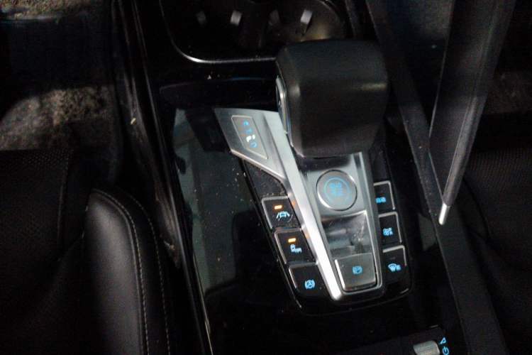 Used BYD Song Pro New Energy 2019 EV High-Power Long-Range Flagship Model Gear Lever