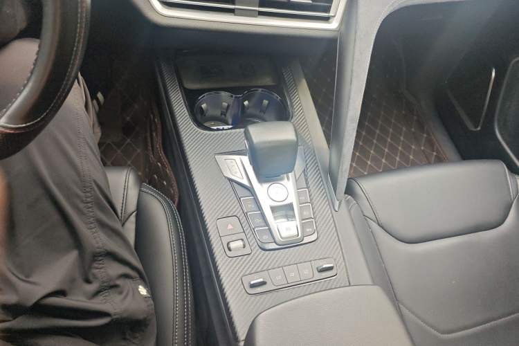 Used BYD Song Pro New Energy 2019 DM 1.5T Four-Wheel Drive Performance Edition Deluxe Model Gear Lever