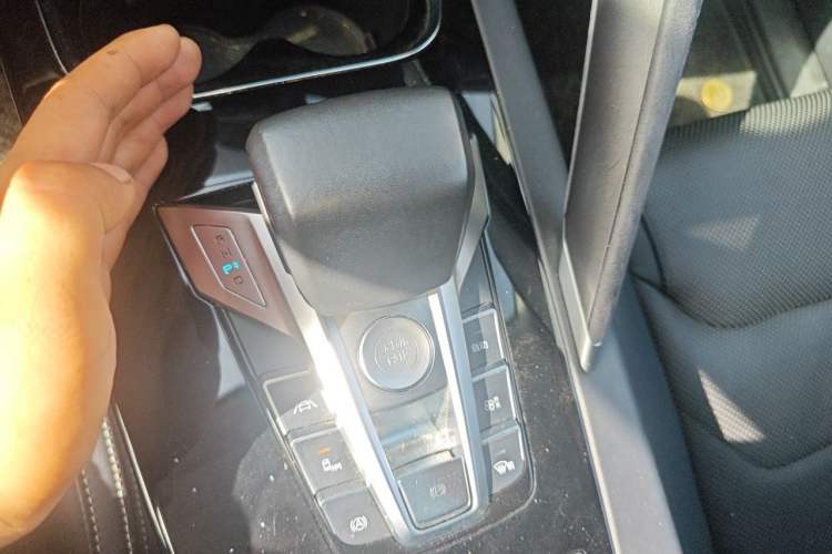 Used BYD Song Pro New Energy 2019 EV High-Power Long-Range Flagship Model Gear Lever