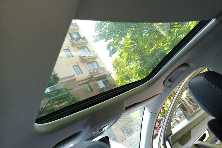 Used BYD Song Pro New Energy 2019 DM 1.5T Four-Wheel Drive Performance Edition Deluxe Model Headliner