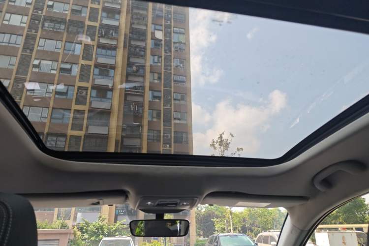 Used BYD Song Pro New Energy 2019 DM 1.5T Four-Wheel Drive Performance Edition Deluxe Model Headliner