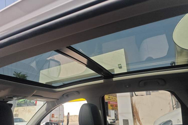 Used BYD Song Pro New Energy 2019 EV High-Power Long-Range Flagship Model Headliner