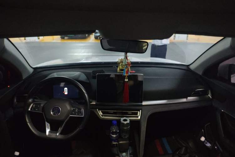 Used BYD Song Pro New Energy 2019 DM 1.5T Four-Wheel Drive Performance Edition Deluxe Model Headliner