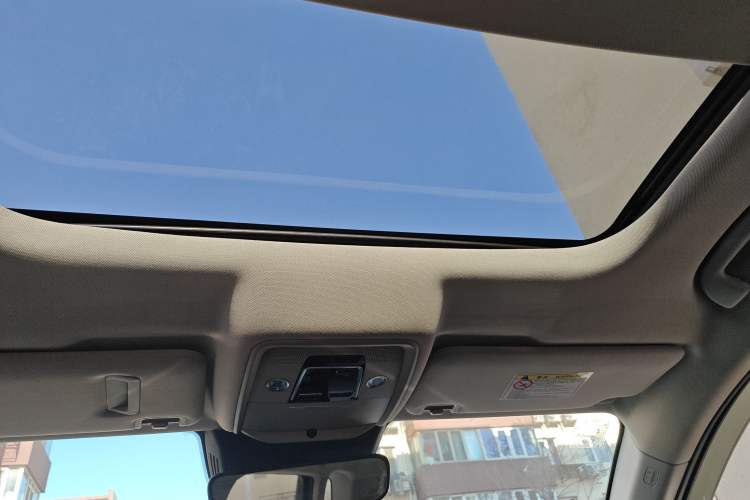 Used BYD Song Pro New Energy 2019 EV High-Power Long-Range Flagship Model Headliner