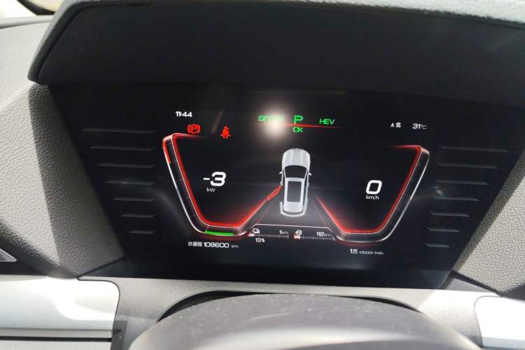 Used BYD Song Pro New Energy 2019 DM 1.5T Four-Wheel Drive Performance Edition Deluxe Model Instrument Cluster