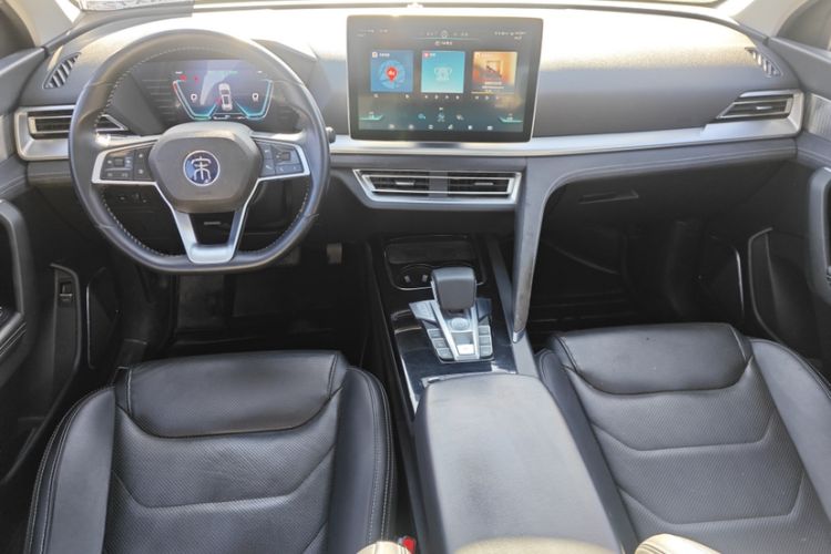 Used BYD Song Pro New Energy 2019 EV High-Power Long-Range Flagship Model Interior 1