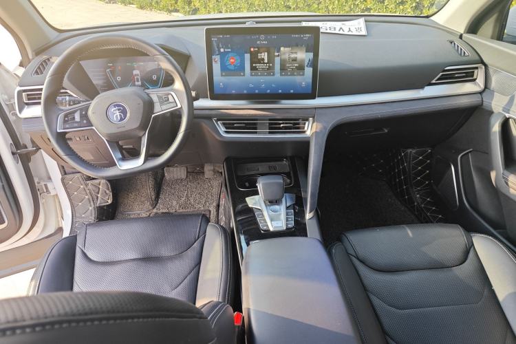 Used BYD Song Pro New Energy 2019 EV High-Power Long-Range Flagship Model Interior 1
