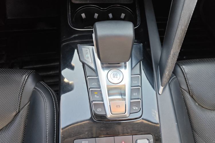 Used BYD Song Pro New Energy 2019 EV High-Power Long-Range Flagship Model Interior 2
