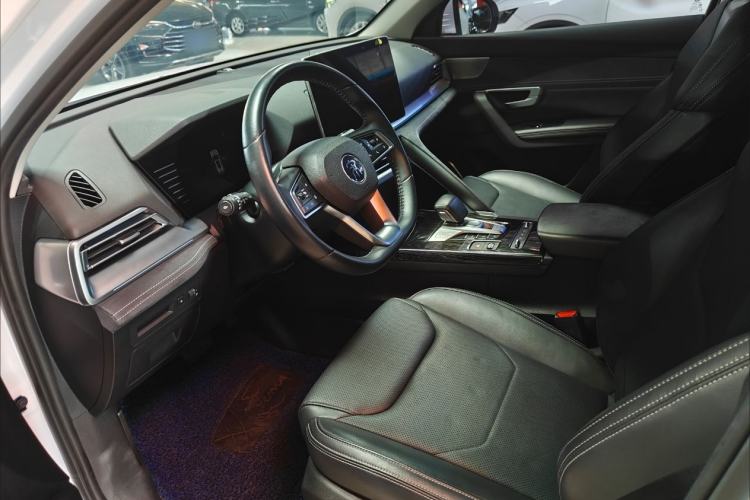 Used BYD Song Pro New Energy 2019 DM 1.5T Four-Wheel Drive Performance Edition Flagship Model Interior 2