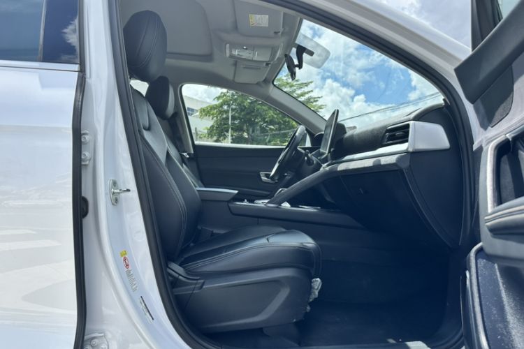 Used BYD Song Pro New Energy 2019 DM 1.5T Four-Wheel Drive Performance Edition Deluxe Model Interior 2