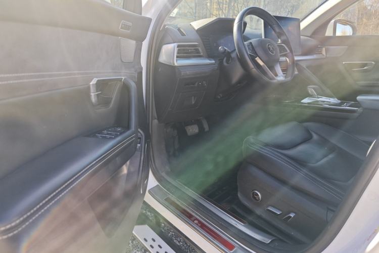Used BYD Song Pro New Energy 2019 EV High-Power Long-Range Flagship Model Interior 3