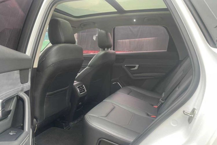 Used BYD Song Pro New Energy 2019 EV High-Power Luxury Model Interior 3