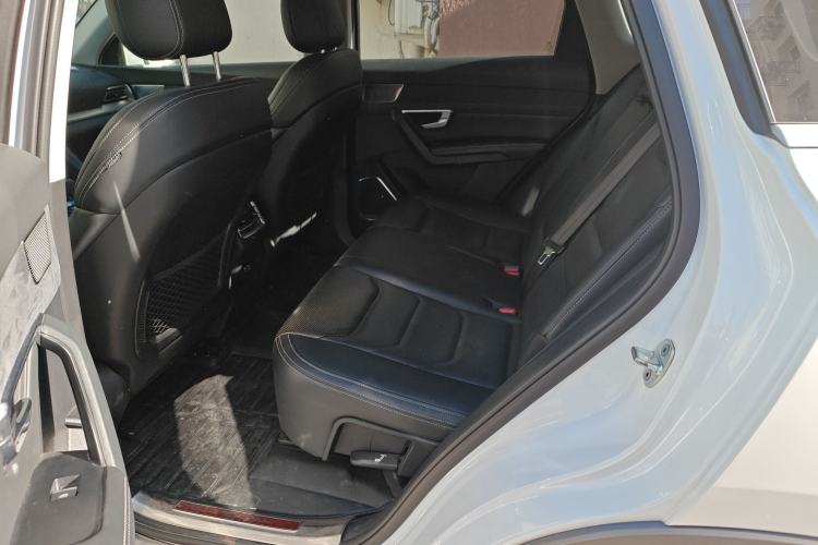 Used BYD Song Pro New Energy 2019 EV High-Power Long-Range Flagship Model Interior 4