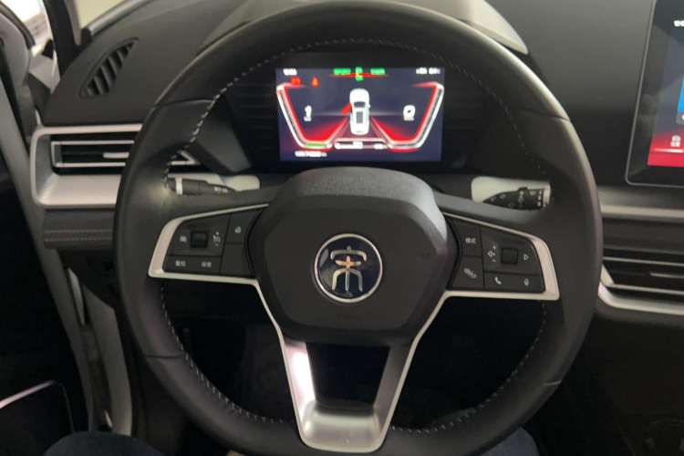 Used BYD Song Pro New Energy 2019 EV High-Power Luxury Model Interior 6