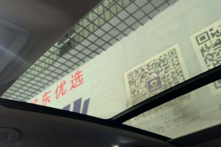 Used BYD Song Pro New Energy 2019 EV High-Power Luxury Model Interior 7