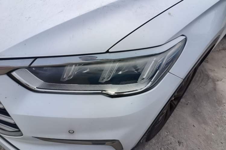 Used BYD Song Pro New Energy 2019 DM 1.5T Four-Wheel Drive Performance Edition Flagship Model Left Front Headlight