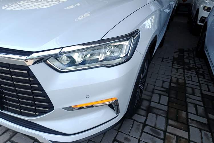 Used BYD Song Pro New Energy 2019 EV High-Power Long-Range Flagship Model Left Front Headlight