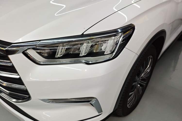Used BYD Song Pro New Energy 2019 DM 1.5T Four-Wheel Drive Performance Edition Deluxe Model Left Front Headlight