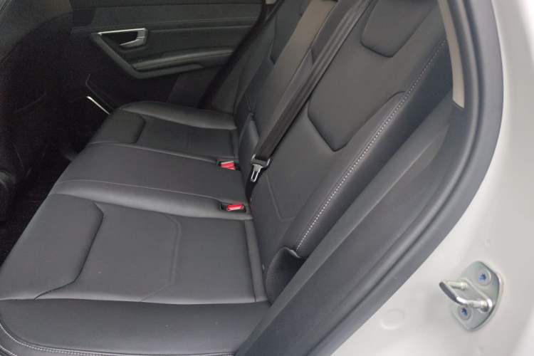 Used BYD Song Pro New Energy 2019 DM 1.5T Four-Wheel Drive Performance Edition Deluxe Model Left Rear Seat