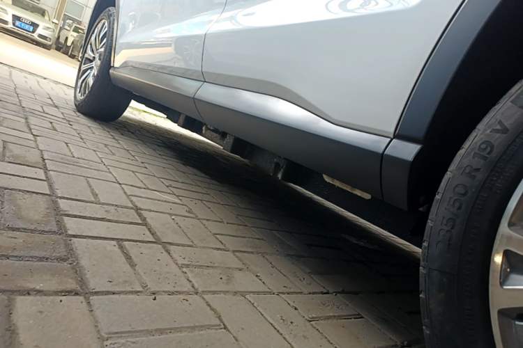 Used BYD Song Pro New Energy 2019 EV High-Power Long-Range Flagship Model Left Side Sill
