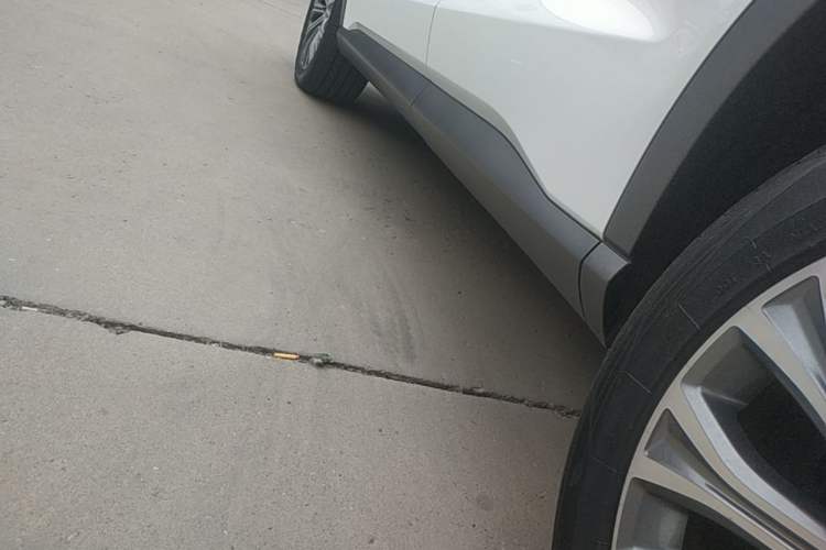 Used BYD Song Pro New Energy 2019 EV High-Power Long-Range Flagship Model Left Side Sill