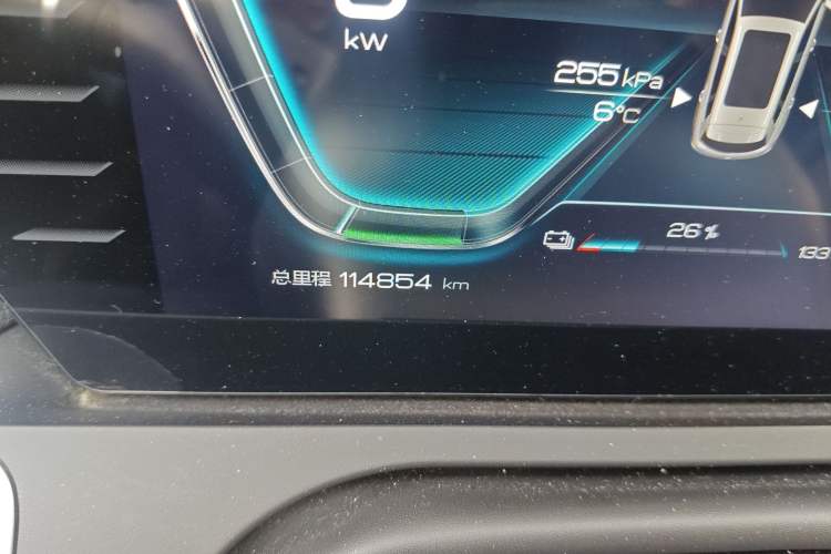 Used BYD Song Pro New Energy 2019 EV High-Power Long-Range Flagship Model Odometer Close Up