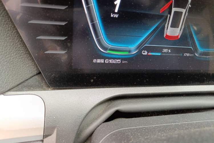 Used BYD Song Pro New Energy 2019 EV High-Power Long-Range Flagship Model Odometer Close Up
