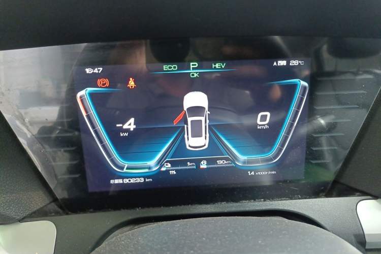 Used BYD Song Pro New Energy 2019 DM 1.5T Four-Wheel Drive Performance Edition Deluxe Model Odometer Close Up