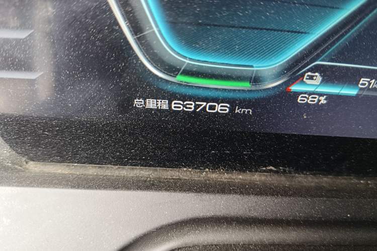 Used BYD Song Pro New Energy 2019 DM 1.5T Four-Wheel Drive Performance Edition Deluxe Model Odometer Close Up