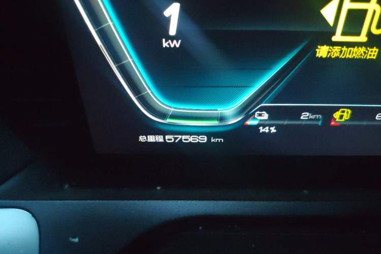 Used BYD Song Pro New Energy 2019 DM 1.5T Four-Wheel Drive Performance Edition Flagship Model Odometer Close Up