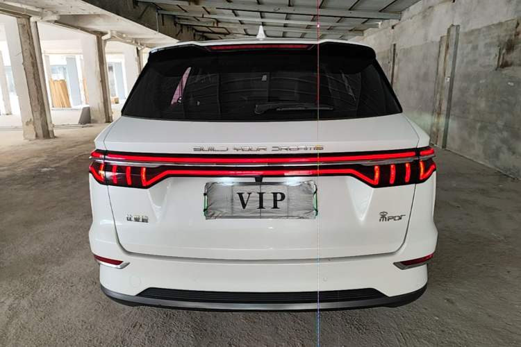 Used BYD Song Pro New Energy 2019 DM 1.5T Four-Wheel Drive Performance Edition Deluxe Model Rear