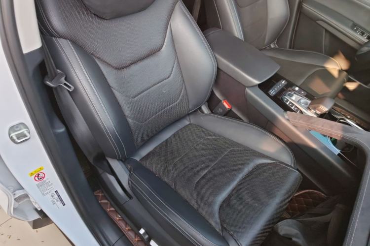 Used BYD Song Pro New Energy 2019 DM 1.5T Four-Wheel Drive Performance Edition Flagship Model Right Front Seat