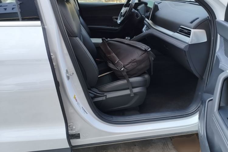 Used BYD Song Pro New Energy 2019 DM 1.5T Four-Wheel Drive Performance Edition Deluxe Model Right Front Seat