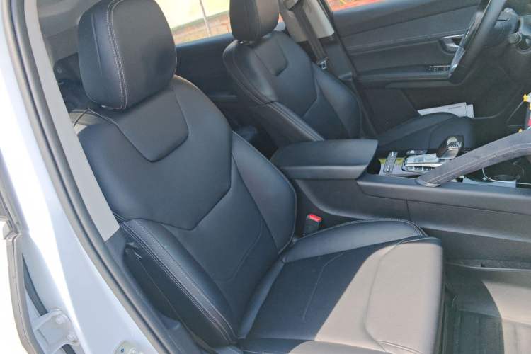 Used BYD Song Pro New Energy 2019 DM 1.5T Four-Wheel Drive Performance Edition Deluxe Model Right Front Seat