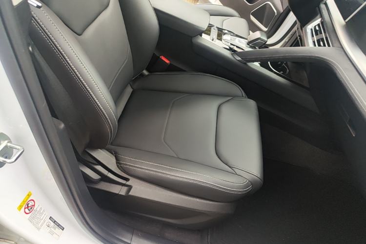 Used BYD Song Pro New Energy 2019 DM 1.5T Four-Wheel Drive Performance Edition Deluxe Model Right Front Seat