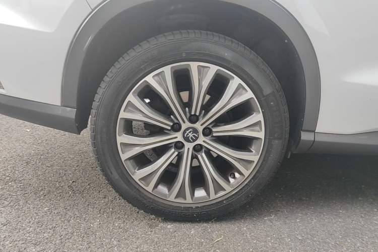 Used BYD Song Pro New Energy 2019 DM 1.5T Four-Wheel Drive Performance Edition Flagship Model Right Rear Wheel Hub