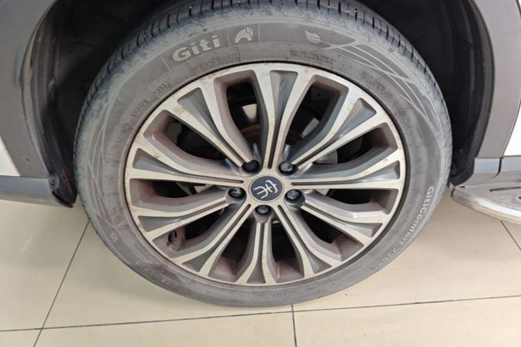 Used BYD Song Pro New Energy 2019 DM 1.5T Four-Wheel Drive High-Energy Version Right Rear Wheel Hub
