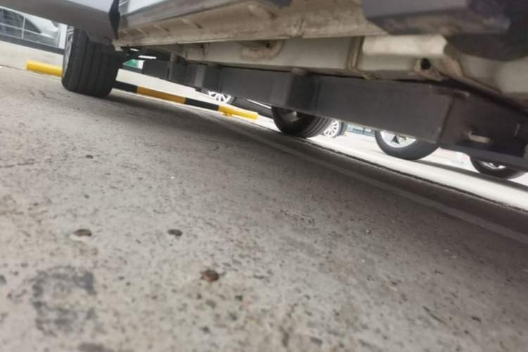 Used BYD Song Pro New Energy 2019 EV High-Power Long-Range Flagship Model Right Side Sill