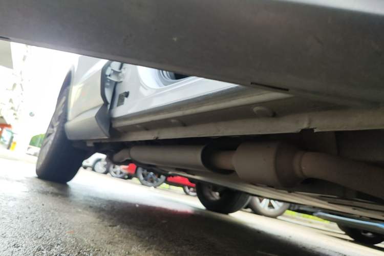 Used BYD Song Pro New Energy 2019 DM 1.5T Four-Wheel Drive Performance Edition Deluxe Model Right Side Sill